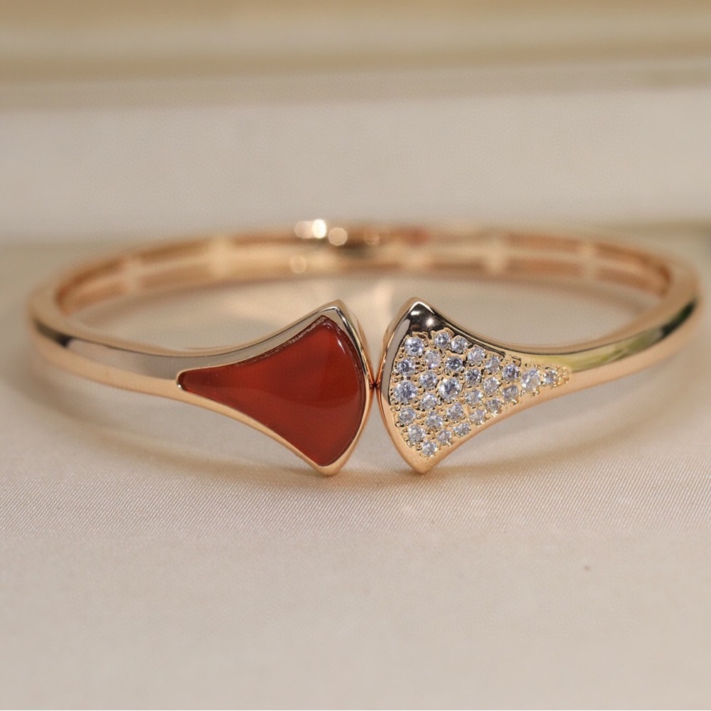 BulgariChic Gold and Red Women's Bracelet - Picture 2 of 5